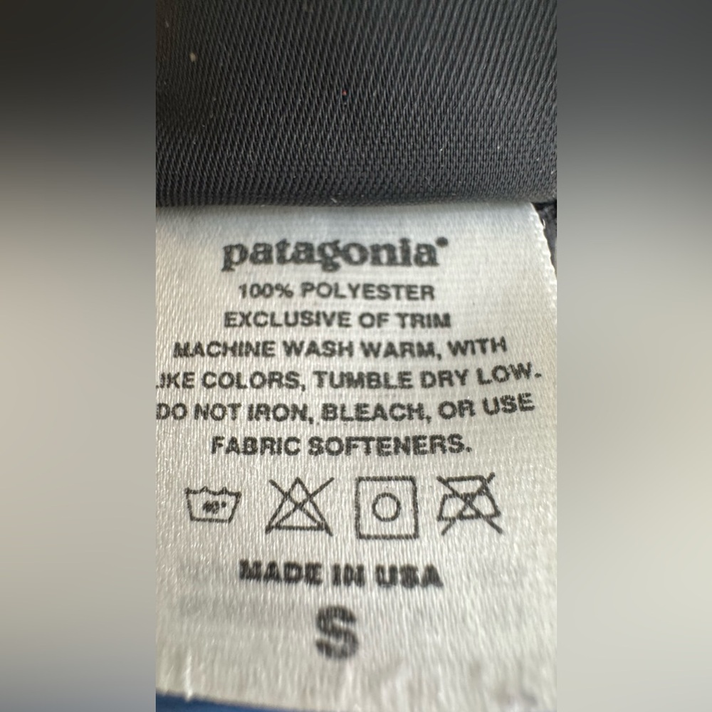 Patagonia Capilene Black Long-Sleeved Sport Size S - Picture 7 of 10